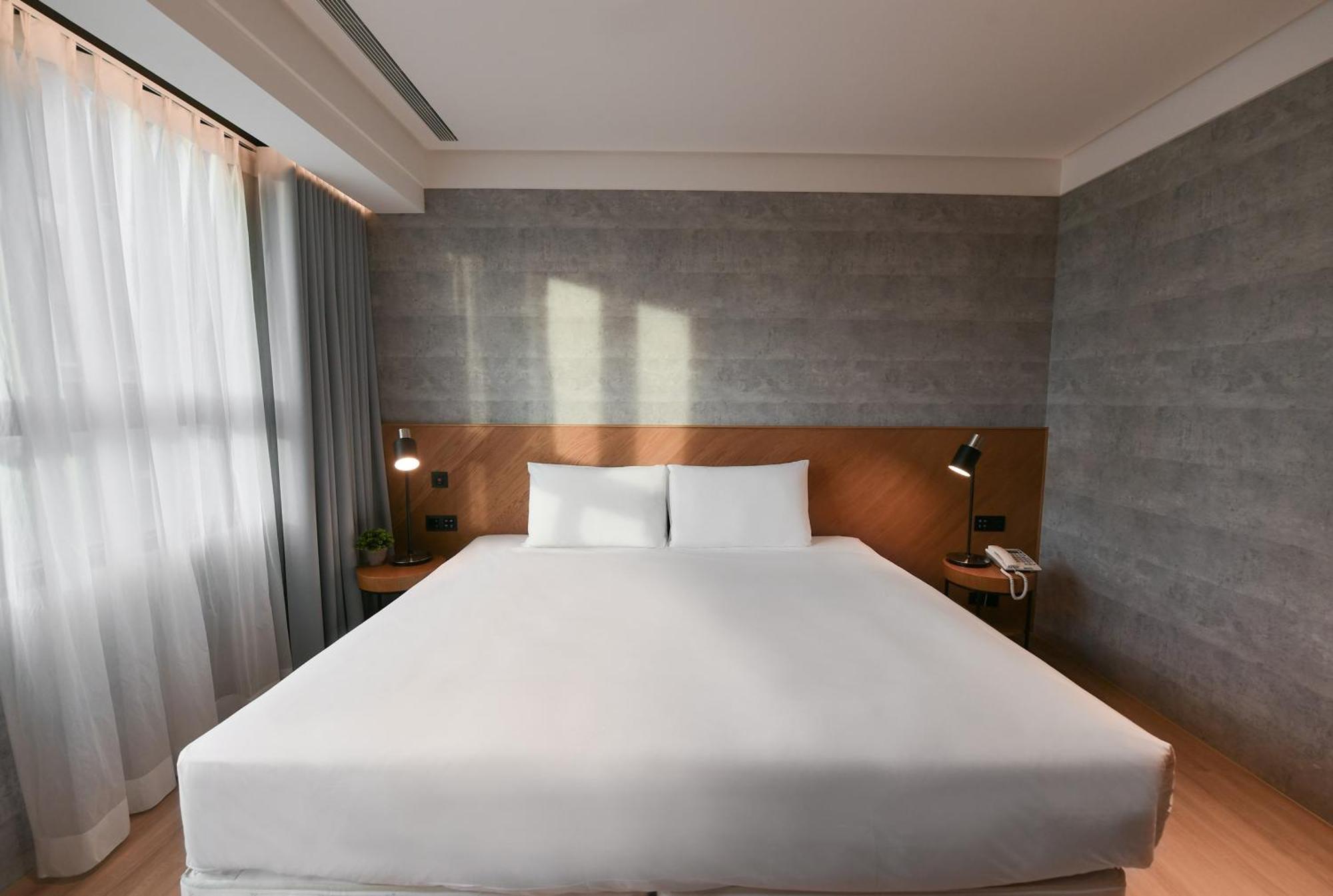 Check Inn Select New Taipei Sanchong Экстерьер фото