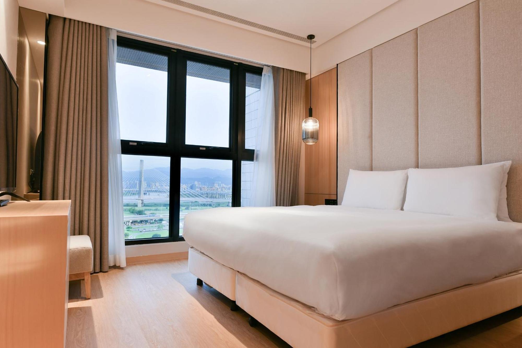 Check Inn Select New Taipei Sanchong Экстерьер фото
