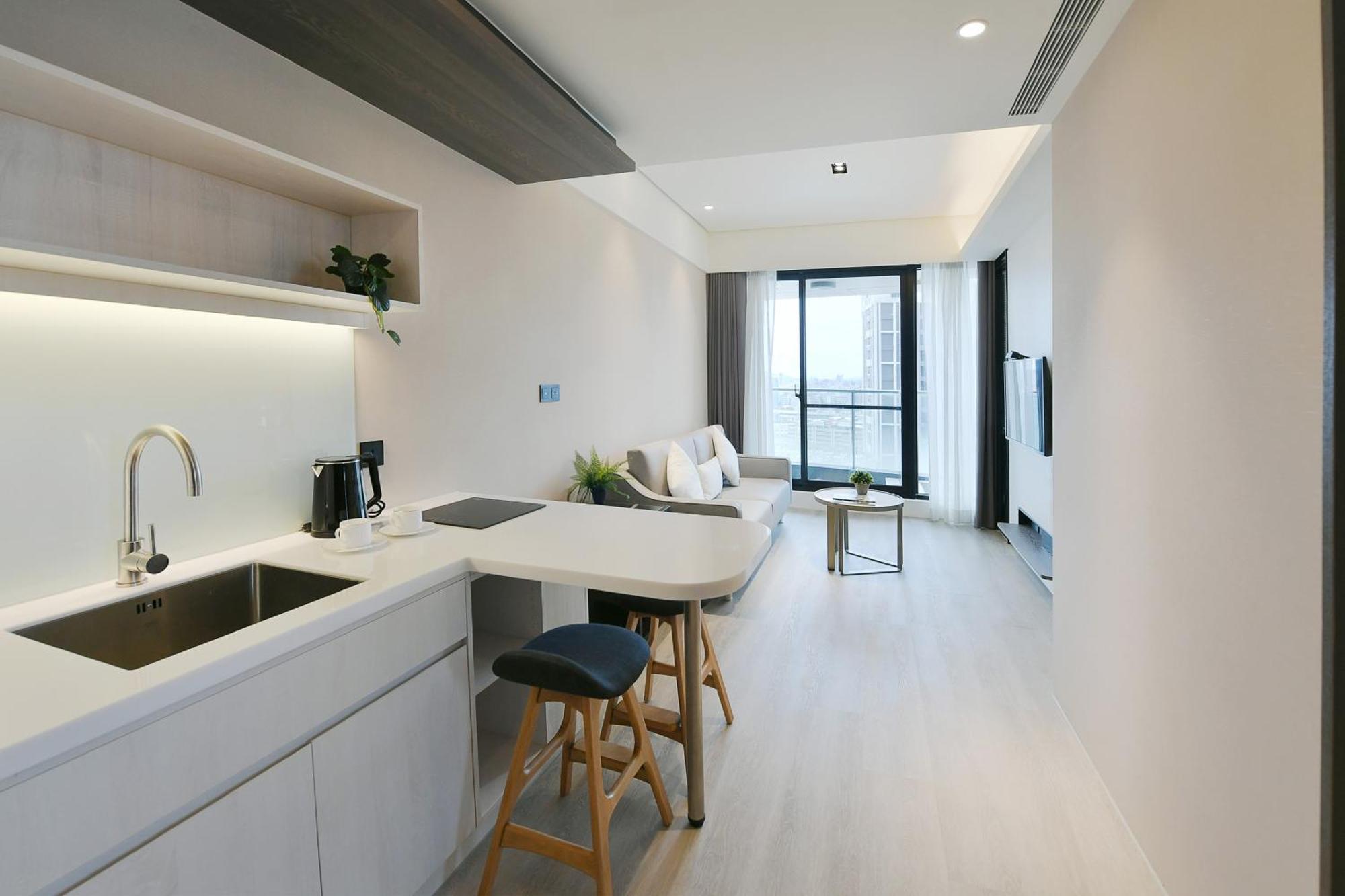 Check Inn Select New Taipei Sanchong Экстерьер фото