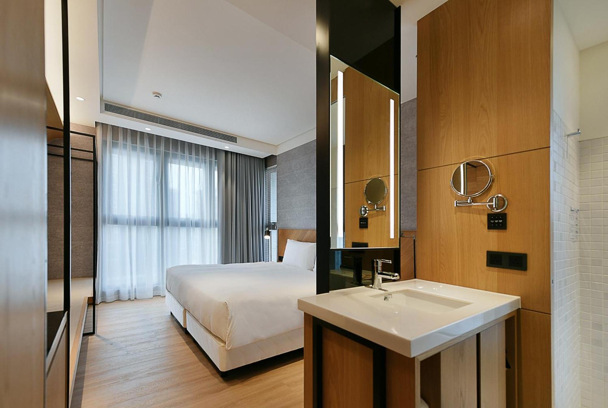 Check Inn Select New Taipei Sanchong Экстерьер фото
