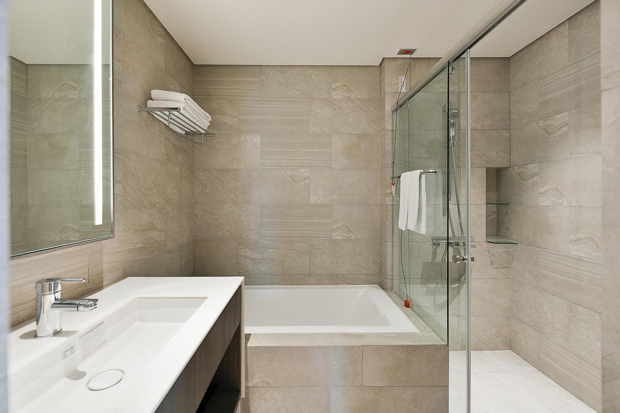 Check Inn Select New Taipei Sanchong Экстерьер фото